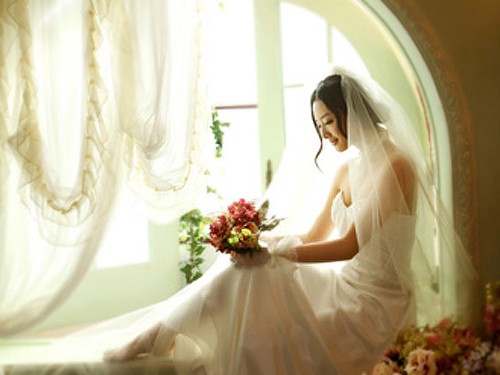 新娘复古婚纱照_新娘婚纱照图片(3)
